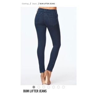 Venus Skinny Jeans